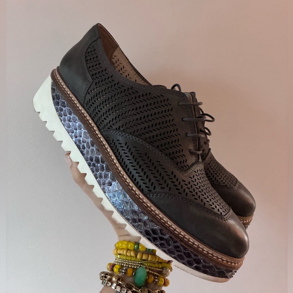 Women’s REX “Liz” oxfords sz 8.5